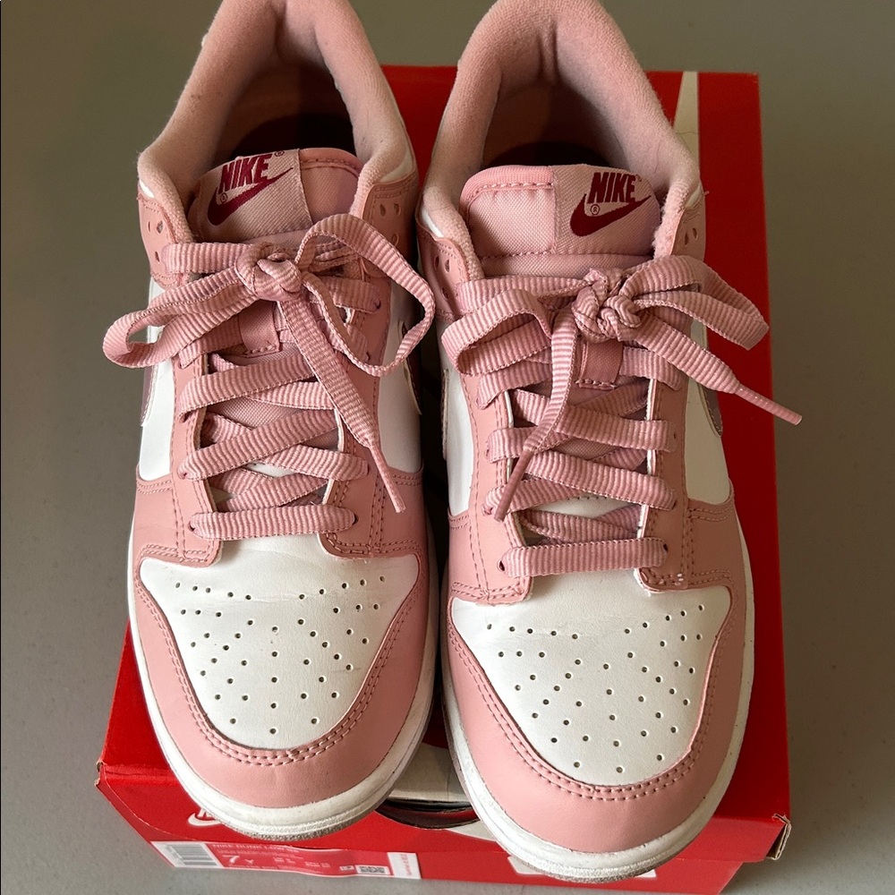 Nike girls Dunk Low. Pink glaze/white. Size 7y. Fits women 8-8.5.
